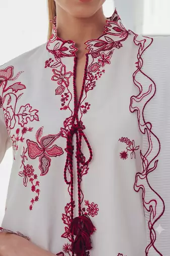 White embroidered kurti pant set with dupatta for women