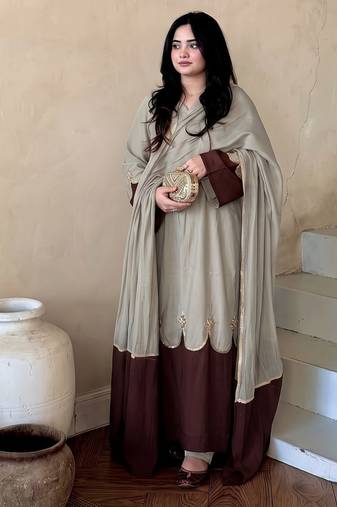 Women beige & chocolate  scallop hem embroidered kurta pant set with dupatta