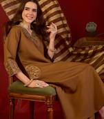 Brown silk blend embroidered kurta set with Dupatta.
