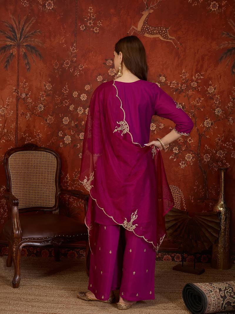 Rani silk blend embroidered kurta Plazzo Set with dupatta.