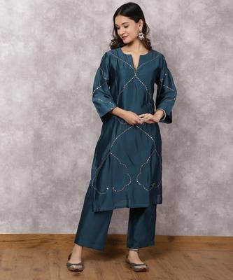 Teal silk blend chanderi hand embroidered suit set 2