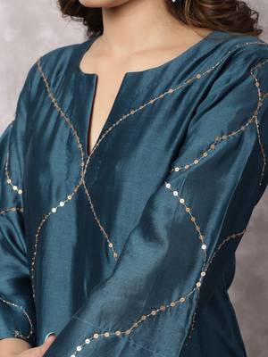Teal silk blend chanderi hand embroidered suit set 4