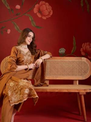 Brown silk blend embroidered kurta set with dupatta. 1