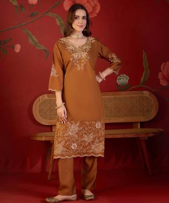 Brown silk blend embroidered kurta set with dupatta. 4