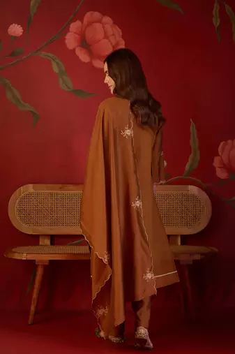 Brown silk blend embroidered kurta set with dupatta.