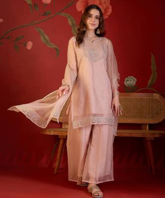 Peach organza embroidered kurta plazzo set with dupatta. 2