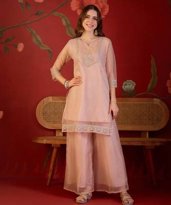 Peach organza embroidered kurta plazzo set with dupatta. 4