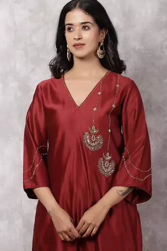 Maroon chandbali silk blend chanderi suit set with dupatta, stitched