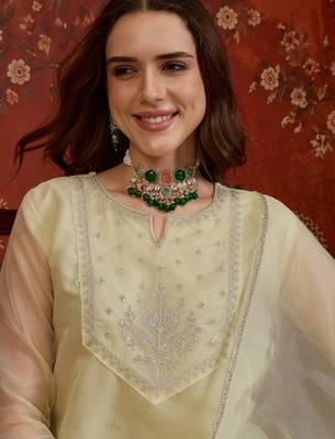 Pista organza embroidered kurta plazzo set with dupatta. 3