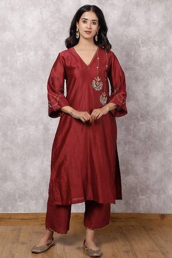 Maroon chandbali silk blend chanderi suit set