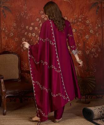 Wine silk blend embroidered anarkali kurta set with dupatta. 5