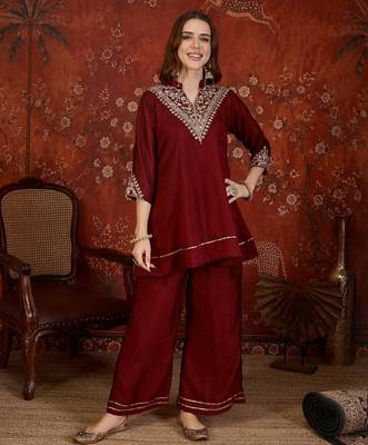 Maroon silk blend embroidered kurta sharara set with Dupatta. 4