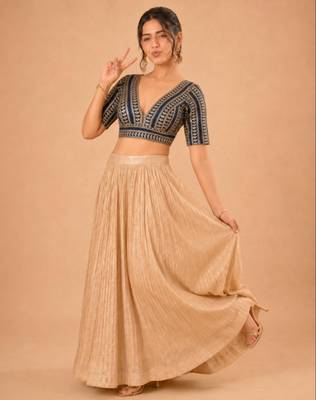 women's jain silk blend  padded back open elbow-sleeves saree blouse 4