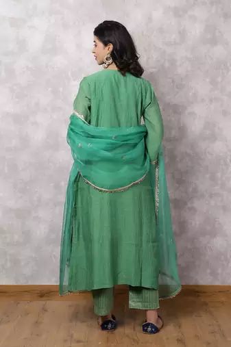 Green chanderi hand embroidered suit set with dupatta