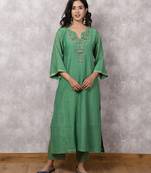 Green chanderi kurta set with hand embroidered yoke, stitched