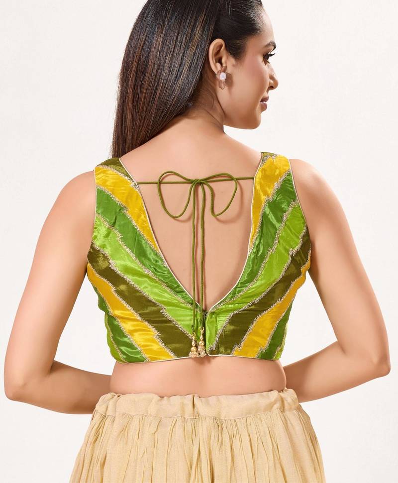 women's position-print padded back-open sleeveless saree blouse