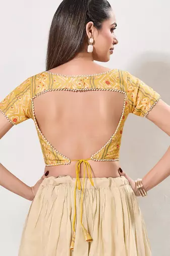 women's bandhani-print padded back-open half-sleeves saree blouse