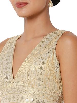 women's tissue padded back open sleeveless saree blouse 5