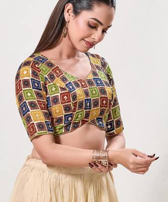 women's jain silk blend  padded back open elbow-sleeves saree blouse 3