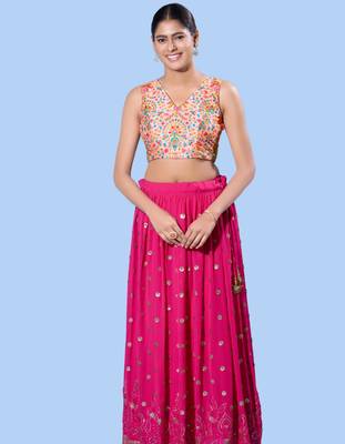 women's computer-work padded back-open elbow-length-sleeves saree blouse 4