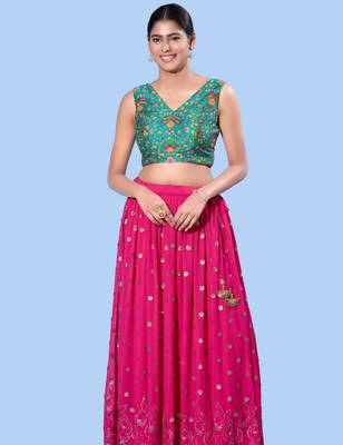 women's computer-work padded back-open elbow-length-sleeves saree blouse 4