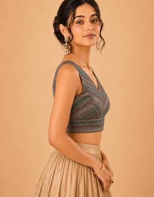 women's brocade padded back open sleeveless saree blouse 3