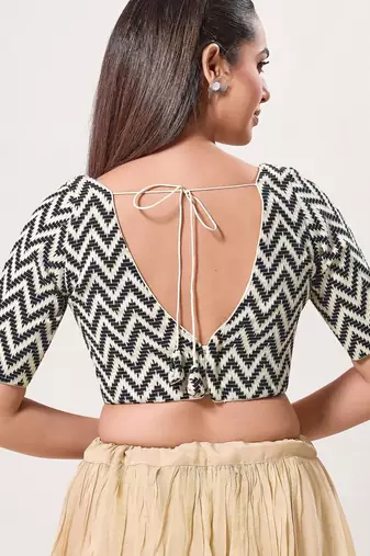 women's crocheo padded back-open elbow-length-sleeves saree blouse