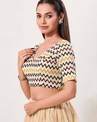 women's crocheo padded back-open elbow-length-sleeves saree blouse 3