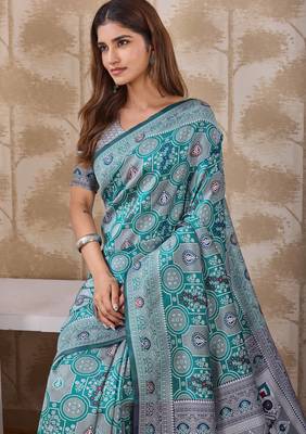 Rama green banarasi cotton silk kota saree with woven zari work, floral pallu and blouse 4