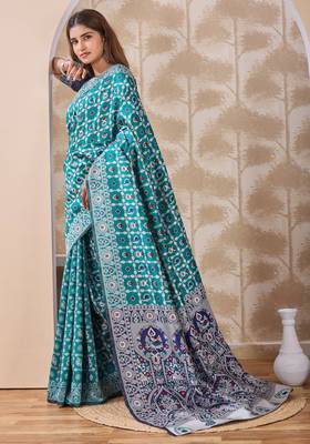 Rama green banarasi cotton silk kota saree with woven zari work, floral pallu and blouse 2