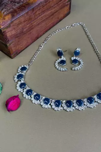 Beige color rhodium plating festive wear designer necklace set