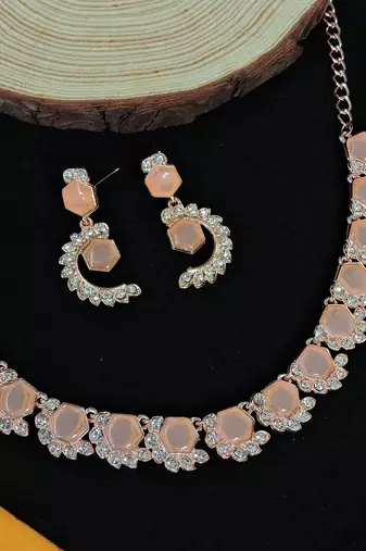 Pink color rhodium plating festive wear designer necklace set