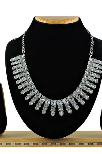 White color rhodium plating festive wear designer necklace set