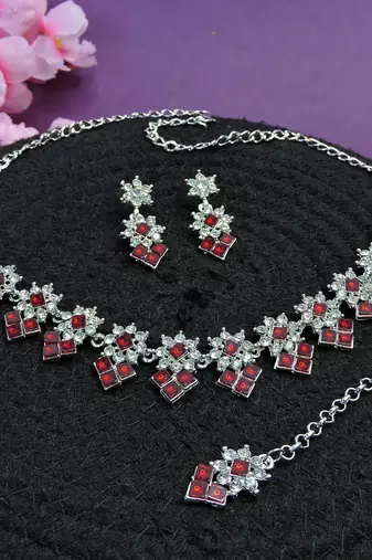 Maroon color rhodium plating festive wear designer necklace set