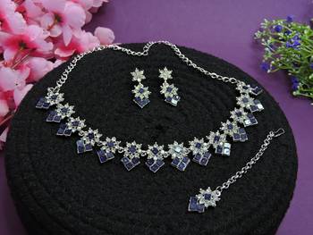 Beige color rhodium plating festive wear designer necklace set 2