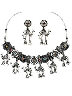 Navratri oxidised silver plated choker necklace with earrings set for women 3