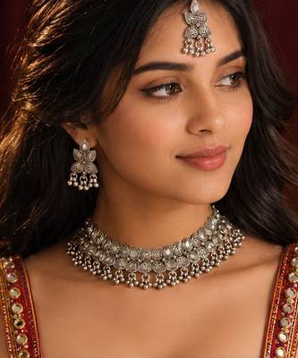 Navratri oxidised silver plated necklace with earrings and maang tikka for women 1