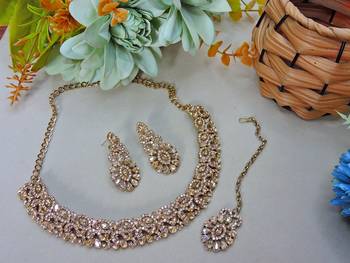 Multicolor color yellow gold plating festive wear designer necklace set 2