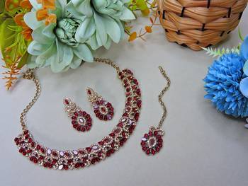 Multicolor color yellow gold plating festive wear designer necklace set 2