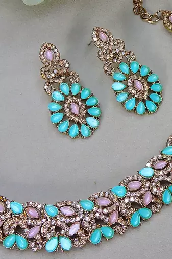 Green color yellow gold plating festive wear designer necklace set