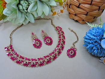 Pink color yellow gold plating festive wear designer necklace set 2