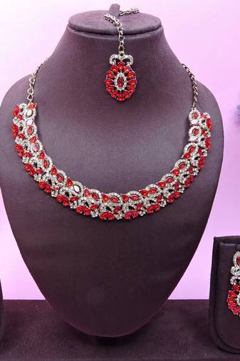 Red color yellow gold plating festive wear designer necklace set