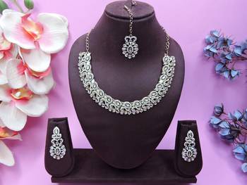 White color yellow gold plating festive wear designer necklace set 1
