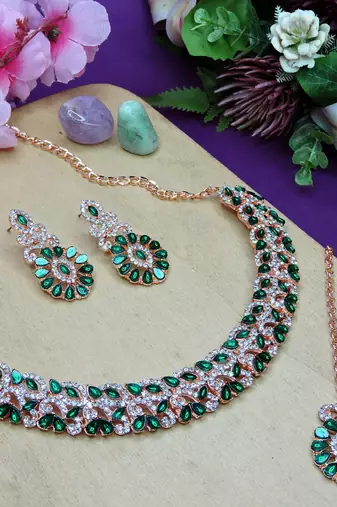 Green color rhodium plating festive wear designer necklace set