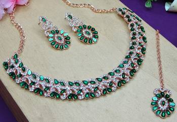 Green color rhodium plating festive wear designer necklace set 3