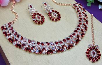 Maroon color rhodium plating festive wear designer necklace set 3