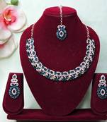 Green color rhodium plating festive wear designer necklace set