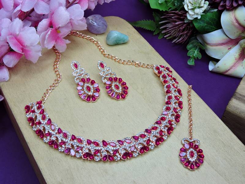 Pink color rhodium plating festive wear designer necklace set