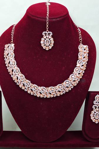 Pink color rhodium plating festive wear designer necklace set