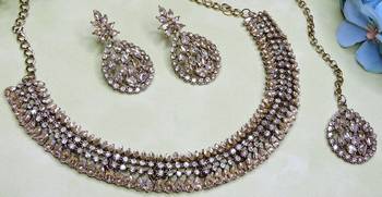 Multicolor color yellow gold plating festive wear designer necklace set 3